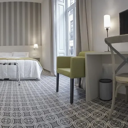 Hotel San Lorenzo Boutique Plaza 3*